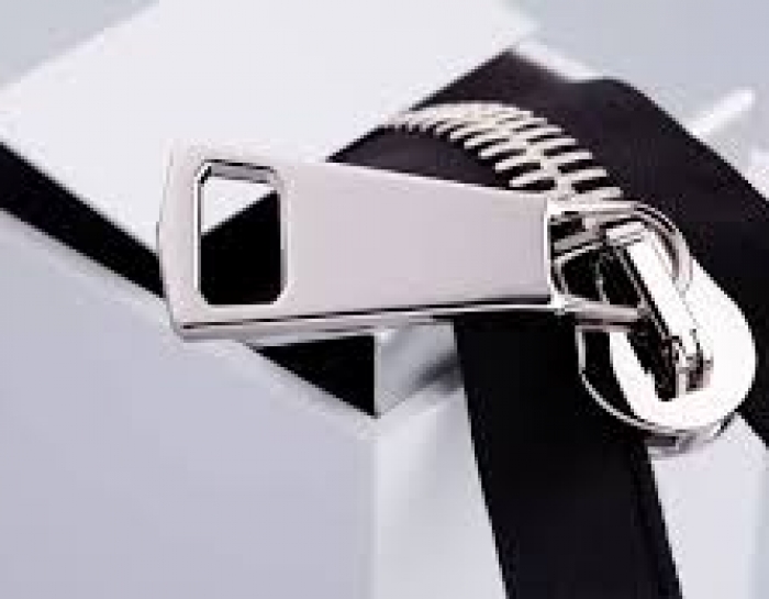Khắc phục dứt điểm tình trạng khóa kéo không kéo lên được (giải pháp từ chuyên gia)